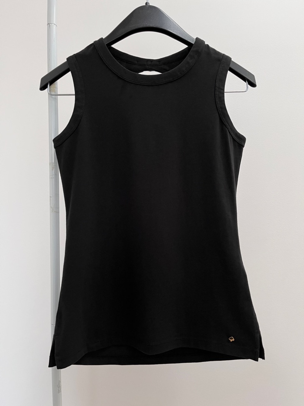 Kate Spade cameo back sleeveless top XS bow keyhole elevated basic tank timeless